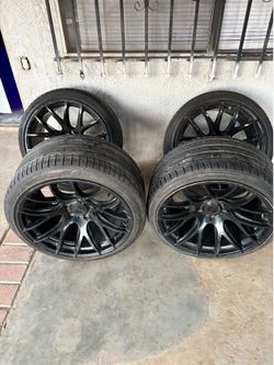 ESR Wheels SR12 19” 5x120 Gloss Black