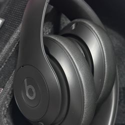 Beats studio pro wireless