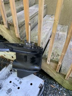 Merc cruiser lower unit