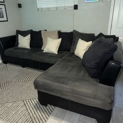 Modern 2-Piece Sectional Couch with Chaise