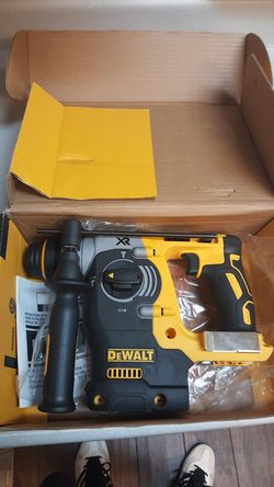 DEWALT 20V MAX BRUSHLESS 1"SDS-PLUS ROTORY HAMMER