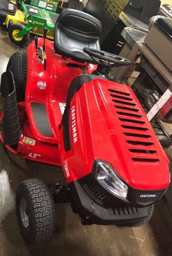 Brand New CRAFTSMAN T110 17.5-HP Manual/Gear 42-in Riding Lawn Mower with Mulching Capability 3Q
