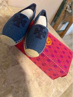 Tory Burch Denim Chambray Size 8.5 USA