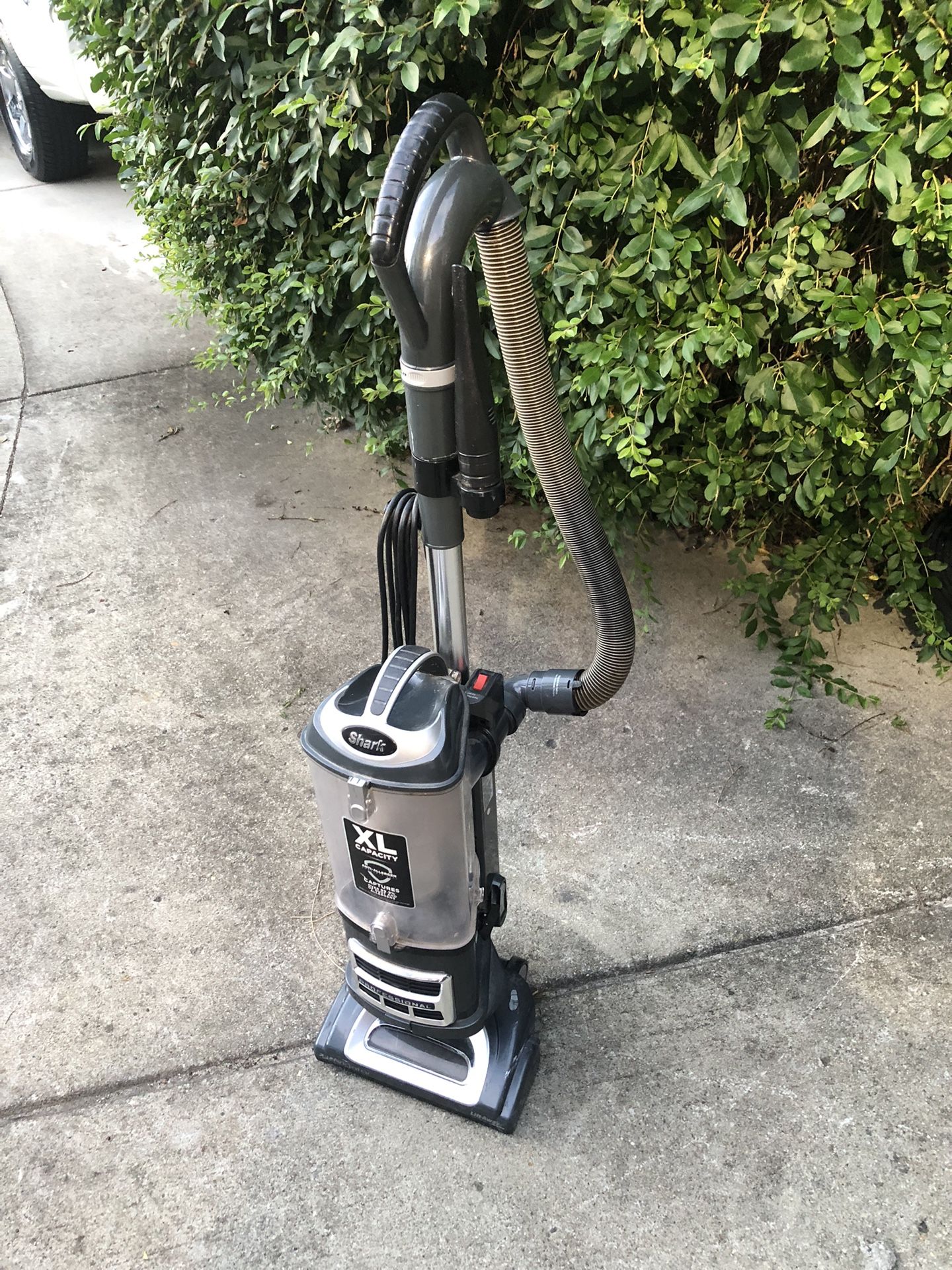 Shark Professional XL Vacuum