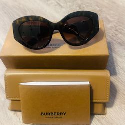 Burberry Glasses
