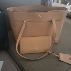 Tory Burch Bag W/ Matching Wallet