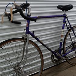 Peugeot 10-speed road bike, 25" (63cm), tall riders only!
