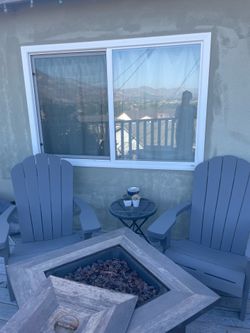 Fire pit with chairs