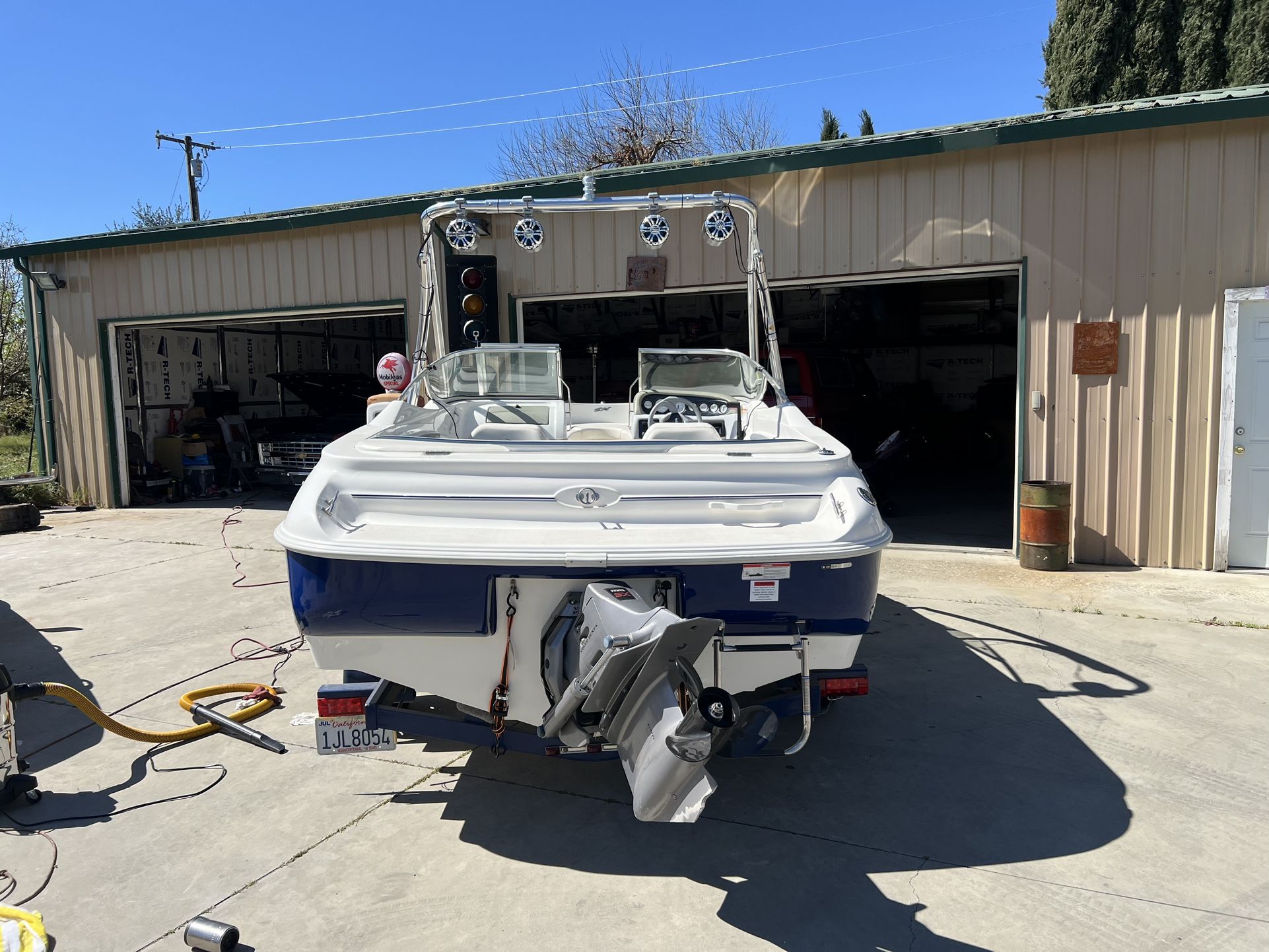 Gastron Boat 2000