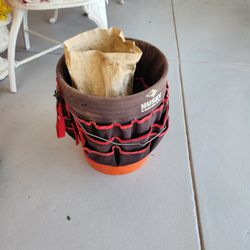 To bucket With tool holder.