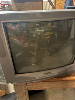 Apex CRT Gaming TV w/Radica Sega Genesis V2