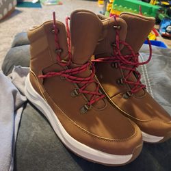 Size 12 Mens Boots 