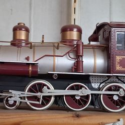 VINTAGE TOY TRAIN