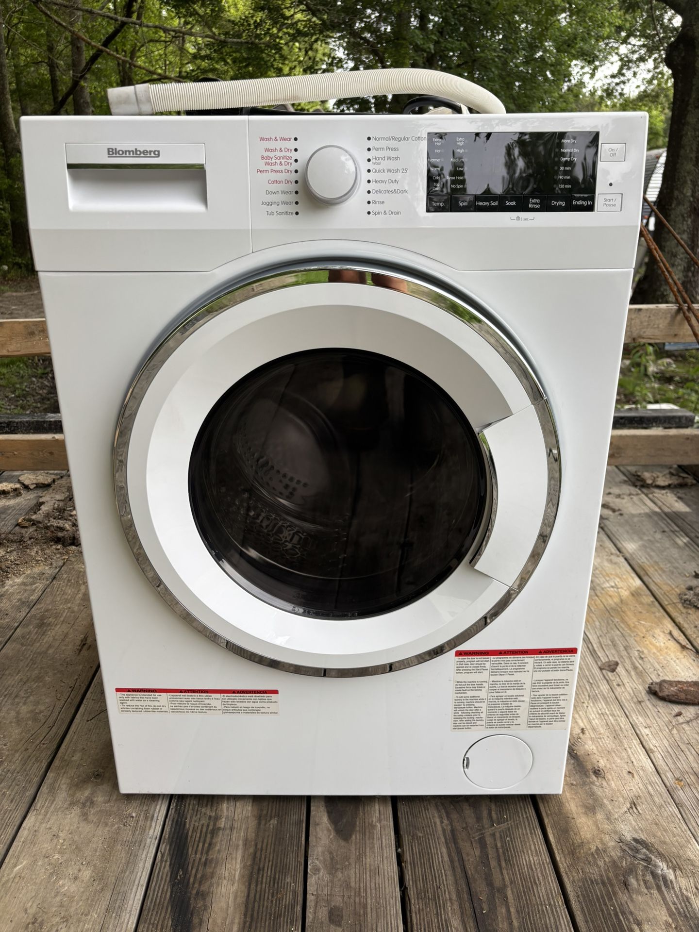 Bloomberg Washer/dryer Combo.