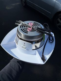 Portable s’mores maker