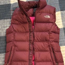 North FaceMaroon Vest