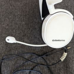 Steelseries Wired Gaming Headphones 