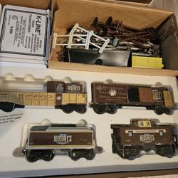 Limited Edition Hershey's 100 Anniversary  7 Unit Electric Train Set