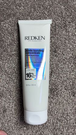 Redken Acidic Bonding Concentrate 5-Min Liquid Mask