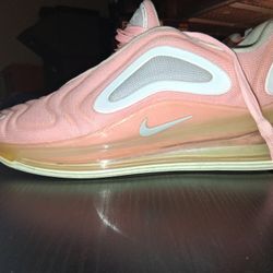 Nike Size 10 Men's Shoes.