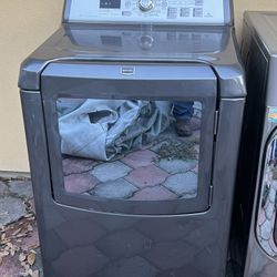 Maytag Drier 