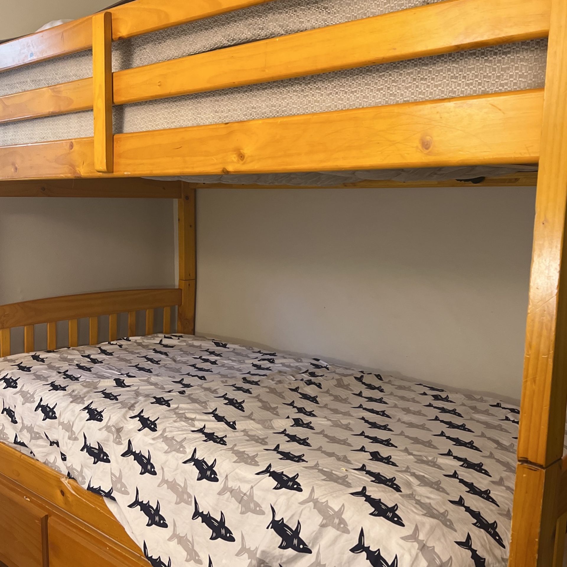 3 Twin Bunk Bed Of Three Beds