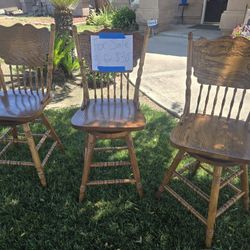 3 Bar Stools