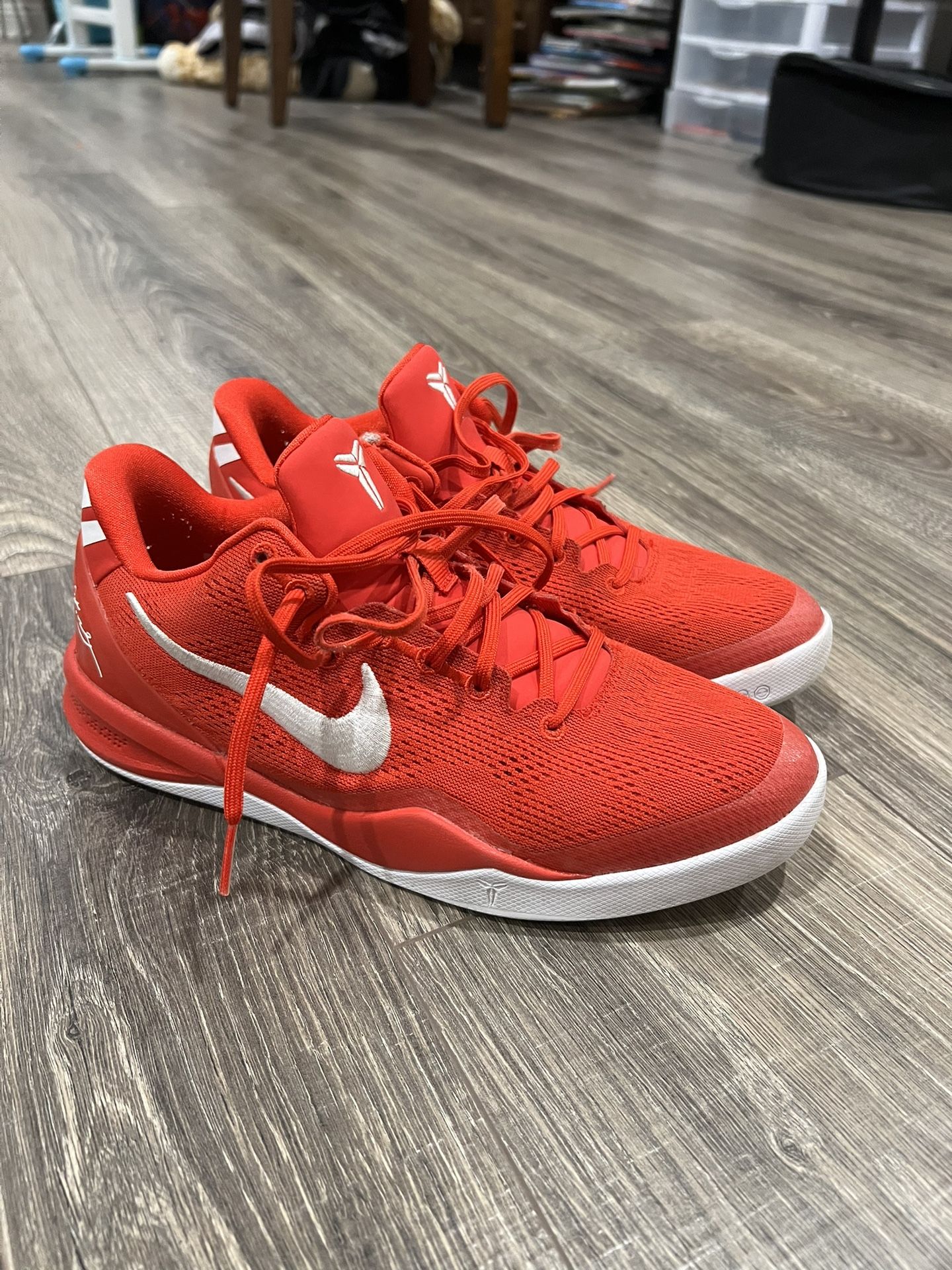 Kobe 8 Red Size 6.5Y
