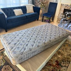 Twin Mattress/box Spring 