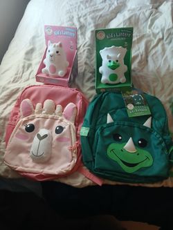 NEW NEW  2 KIDS BACKPACK 2 KIDS LATERNS ALL FOR $25