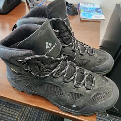 Brand new work boots Size 14