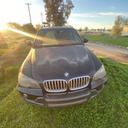 BMW X5 PRICE IS NEGOTIABLE No Low Balling 