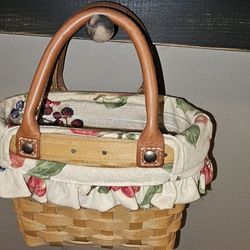 Longaberger Purse With Liner And Leather Handle 