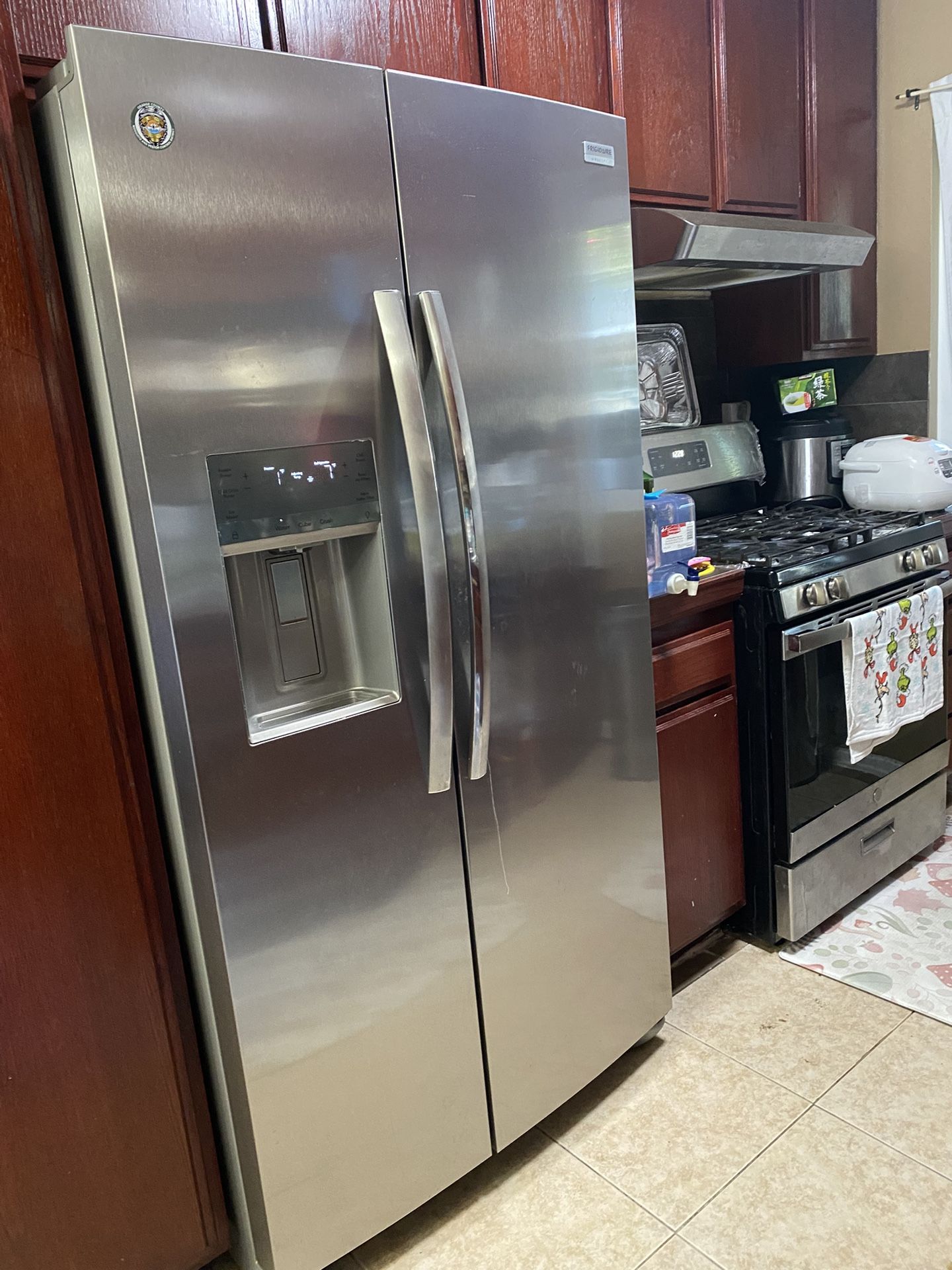 Frigidaire Gallery 22 Cu. Ft. 36