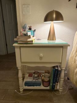Night stands
