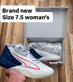 Tenis nuevo
