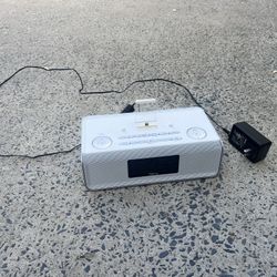 iHome Speaker & Clock