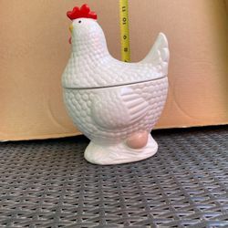 Ceramic Chicken W/ Removable Lid 💎Vintage💎 !Grandma’s Collection !