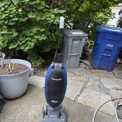 Oreck Vacuum And Bags 
