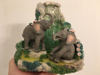 Lenox ELEPHANT PLAYGROUND Figurine from 2000
