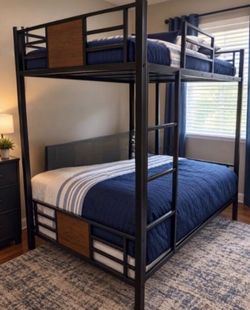 ****Twin Metal Bunk Bed with Mattress ****