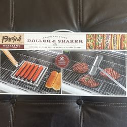 Hot Dog Roller & Salt/ Pepper Shaker 