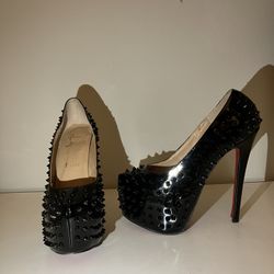 Christian Louboutin - 42 (size 10 Womens)