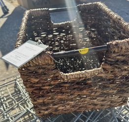 New woven storage basket, .see map for approx pick up
