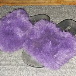 Womens Purple Fuzzy Sandals