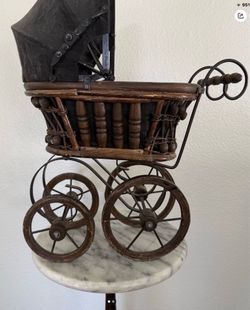 Small decorative buggy FREE