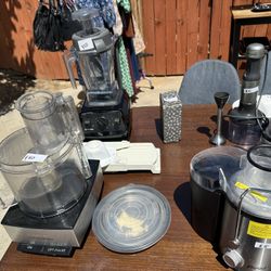 Moving Yard Sale (kitchen items)