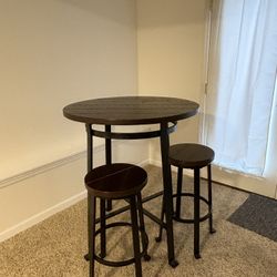 High Top With Two Stools