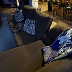 FREE Power Reclining Couch With Chase Lounge FREE
