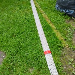 Around 16 Ft Solid Aluminum 1/4 In Rebar